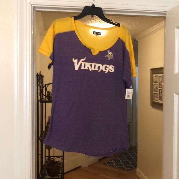 NFL Team Apparel Minnesota Vikings Ladies T-shirt - Picture 1 of 6